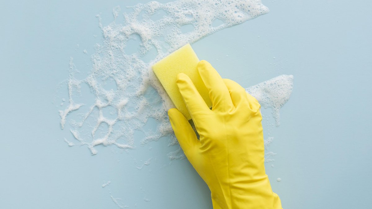 Уход за окрашенными поверхностями: как сохранить свежий вид надолго?